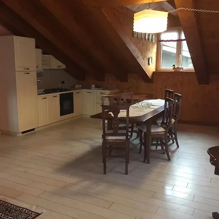 La Casa Di Martino Apartman *