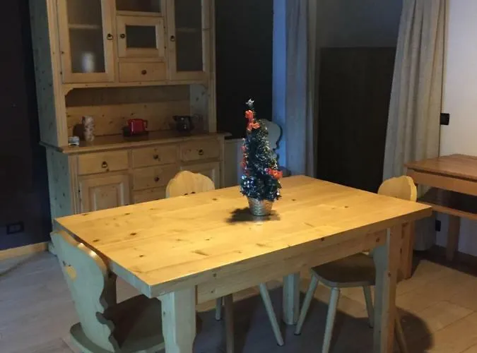 La Casa Di Martino 切萨纳·都灵尼斯