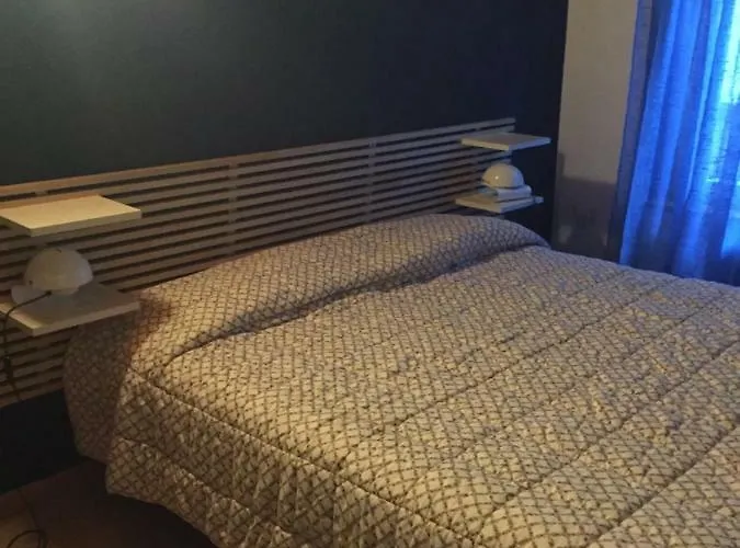 La Casa Di Martino 切萨纳·都灵尼斯